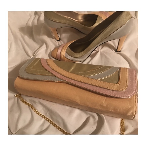 J.Renee Heels + Purse ✨ - Picture 7 of 7